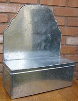 CANDLE OR STORAGE SCALLOP TOP LARGE FOLK ART TIN